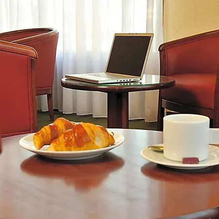 De La Briere Hotel 3*