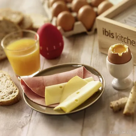 Campanile Saint-nazaire ~ 3* Trignac