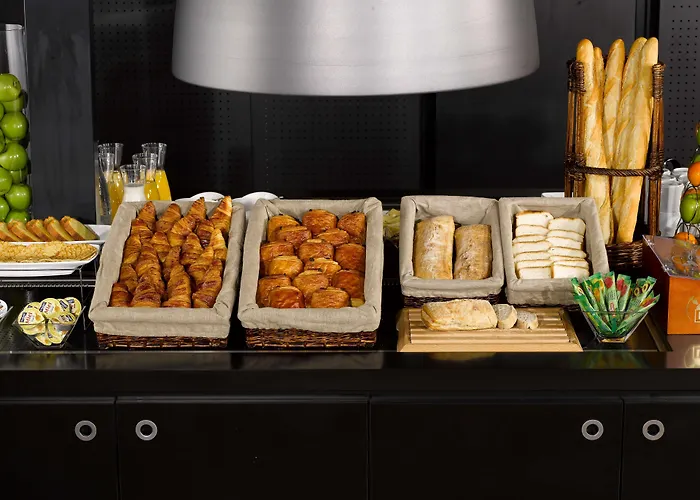 Hotel De La Briere Trignac